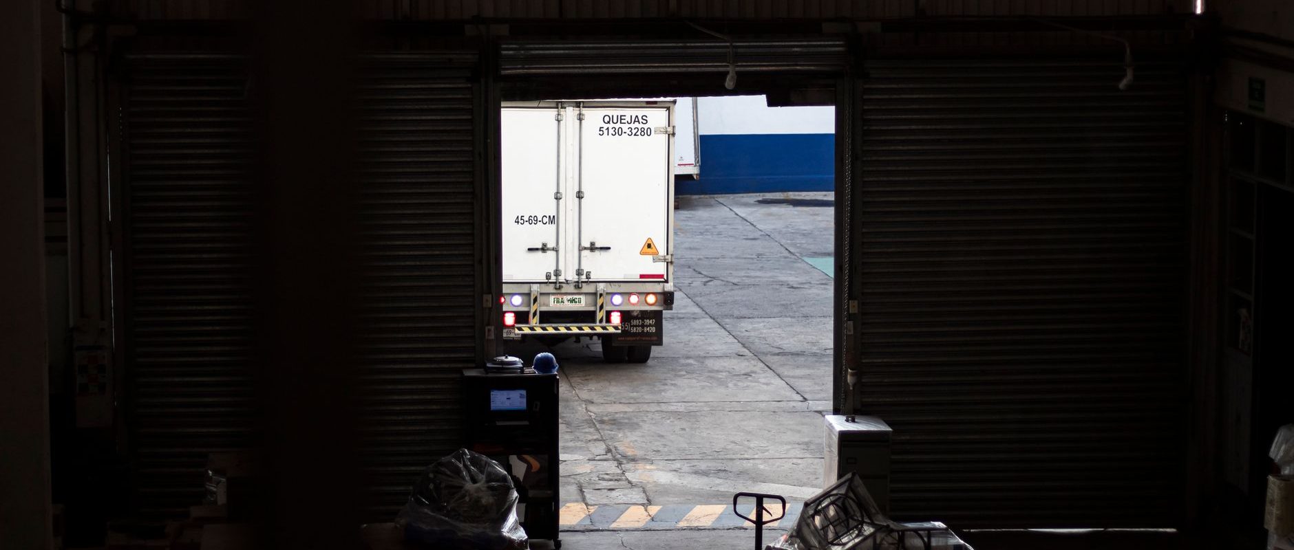 中国履约仓的库存隔离流程：inventory quarantine workflow China fulfillment warehouse 的暂缓入库、隔离记录与客户确认方法