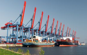中国履约仓启用前检查清单：海外卖家需准备的 SKU、订单与包装规则