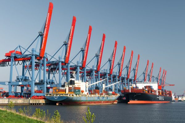 中国履约仓启用前检查清单：海外卖家需准备的 SKU、订单与包装规则